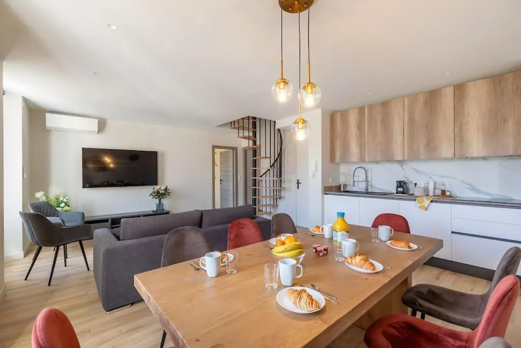 Brp Cannes Center, Top Floor Luxurious Apartment I, 4 Bedrooms+3 Bathrooms