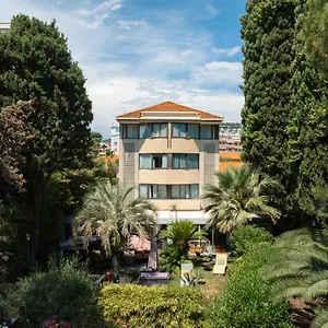 Hotel Cezanne, Cannes
